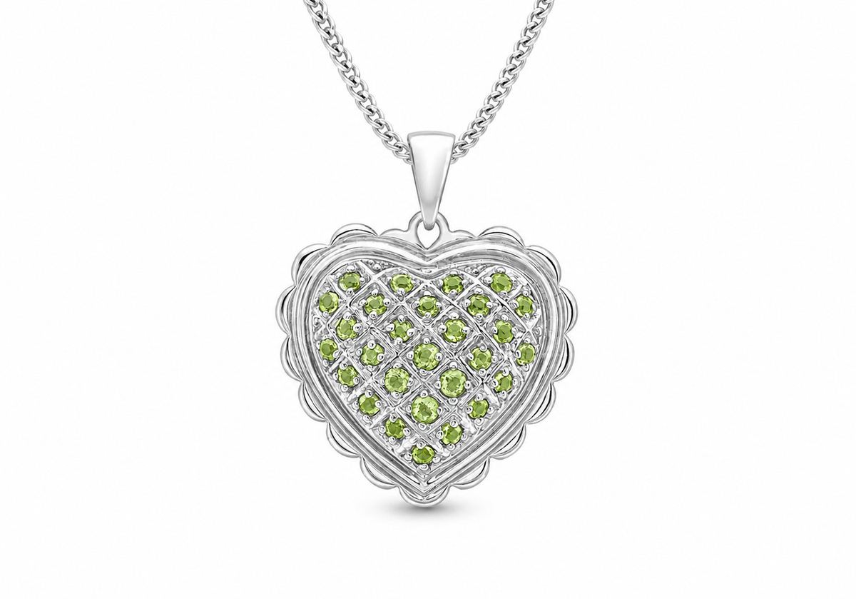 18ct White Gold Peridot Scallop Edge Heart Pendant