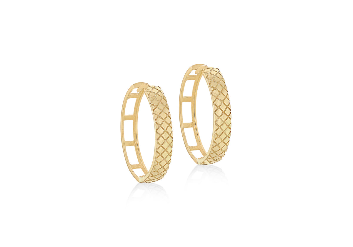 9ct Gold Quilted Cut-Out Oval Hoop Earrings